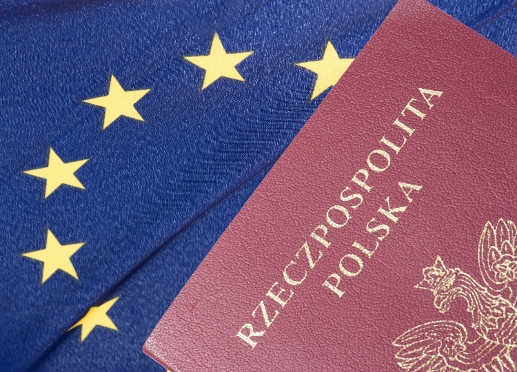 Informacje jak dostać obywatelstwo polskie